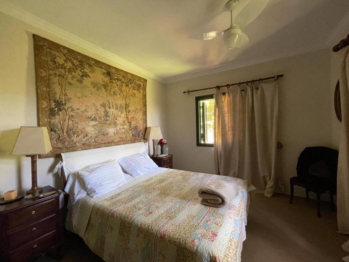 Villa Serena Bed & Breakfast Embu Buitenkant foto