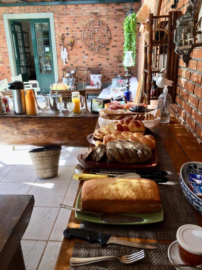 Villa Serena Bed & Breakfast Embu Buitenkant foto
