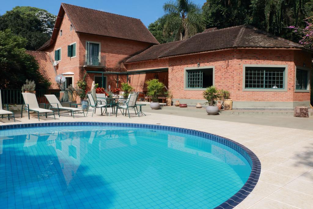 Villa Serena Bed & Breakfast Embu Buitenkant foto